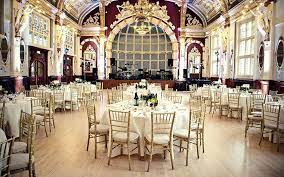 Great 25 Unique Wedding Venue Design Ideas For Amazing Wedding Party Https Oosile Com 25 Unique W London Wedding Venues London Venues Smallest Wedding Venue