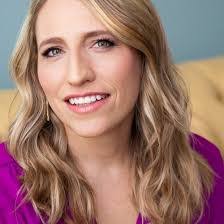 Julie Clinton's Instagram, Twitter & Facebook