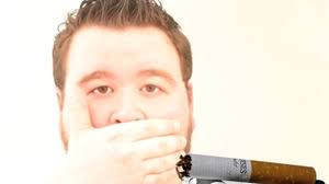 ¿Por qué se engorda después de abandonar el cigarrillo?