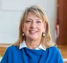 Susan Ciampa's Instagram, Twitter & Facebook