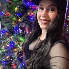 Doreen Foust's Instagram, Twitter & Facebook