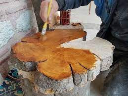 Vernik üretiminden itibaren en fazla 3 ay geçmiş olursa daha iyi olur. Ahsap Yuzeylerde Boya Rehberi Vernik Cila Yuzey Eskitme Lake Ve Daha Fazlasi