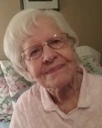 Emily Mcfarlane's Instagram, Twitter & Facebook