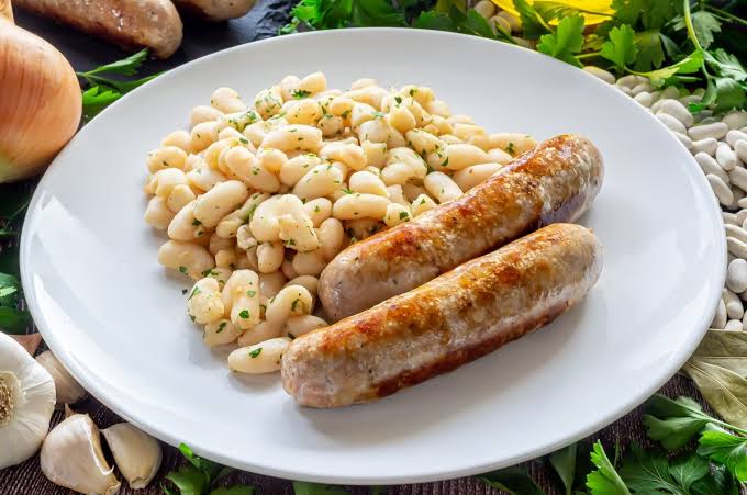 Butifarra with White Beans