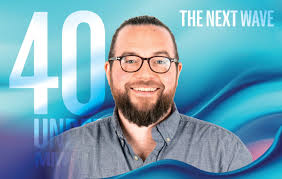 Dan Haller's Instagram, Twitter & Facebook