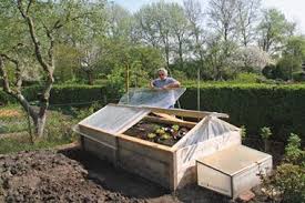 Http Www Gartenfreunde De Images 1902 Fruehbeet Selbst Bauen Jpg 1408104446 Fruhbeet Bauen Fruhbeet Hochbeet