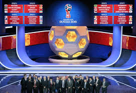 Voici ce que les deux sélectionneurs pourraient nous concocter. Coupe Du Monde 2018 Tirage Au Sort Favorable Pour La France