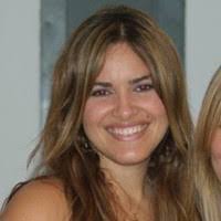 Jessenia Roman's Instagram, Twitter & Facebook