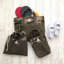 オリジナルデザインの入園入学グッズのお店です 男の子に持たせたいシンプルでかっこいいデザイン 女の子には上品でおしゃれなレッスンバッグやお弁当グッズを販売しています 通園バッグ 男の子 レッスンバッグ 男の子 通園バッグ 手作り