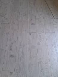 ديكورات منزلية باركيه و تجليد حوائط Posts Facebook