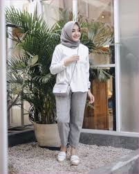 Viral menikah dengan atraksi debus, 10 potret rakhma lutfita dan suami. Pin Di Fashion Hijab Ootd Terbaru