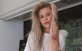 Последние твиты от allison scott (@allisonscottnc). Allison Scott Heeft Erg Slecht Nieuws Voor Sean Dhondt Nieuws365