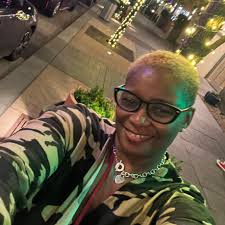 DiscussionTime No man is allowed in my house while I'm not home. Unless you  my pops or brothers. You waiting