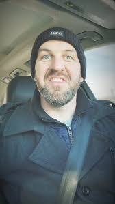 Justin Bott's Instagram, Twitter & Facebook