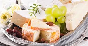 Vous Vous Sentez Fatiguee Pour Retrouver La Forme Une Alimentation Equilibree Et Vitaminee Est Essentielle Fromage Le Moins Calorique Alimentation Fromage