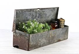 Vintage Galvanized Metal Tool Box Old Metal Box Vintage Metal Planter Farmhouse Decor Metal Tool Box Metal Tools Old Tool Boxes