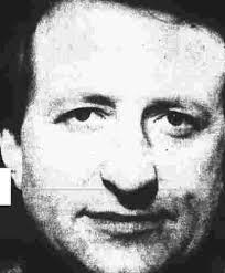 CLASSIFIED ADVERTISING 643-2711 lA^le Motors Gtttni, Fist sot ftr HsOf •  *□< iEaurb^Btrr H rralb