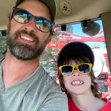 What are recommendations for running a 4511 sunflower disk chisel with  twisted points?