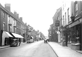 Where is lloyds bank located? Wolverton Past History Before 1970 A History Of Banking In Stony Stratford And Wolverton
