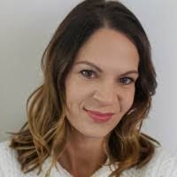 Ashley Heidebrecht's Instagram, Twitter & Facebook