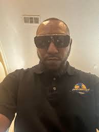 Chris Rainwater's Instagram, Twitter & Facebook