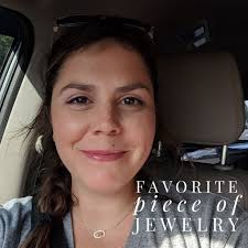 Time for Friday favorites! Share this week's favorite...🍔🎵📚🎮📿💍🎬