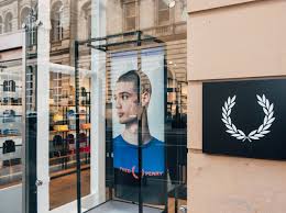 I am hoping to visit some that are like the bazaar's in prague? Fred Perry Glasgow Fred Perry Uk