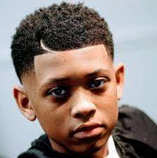 Cheveux long bouclé homme marcelinne com. Meilleure Coupe De Cheveux Pour Les Hommes Aux Cheveux Boucles Noirs Afro Americains Idees Boucles Cheve Curly Hair Men Black Boys Haircuts Black Curly Hair