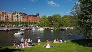 Feb 09, 2017 · djurgården (or kungliga djurgården) is an island in central stockholm. Djurgarden Great Runs