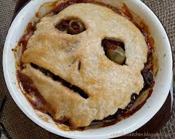 Sixpence Meat Pies Picadillo Pot Pies Meat Pie Halloween Food Dishes Halloween Main Dish