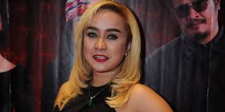 Lia Ladysta Sarankan Ayu Ting Ting Dan Via Vallen Klarifikasi Bersama