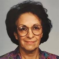 Betty Enderle's Instagram, Twitter & Facebook