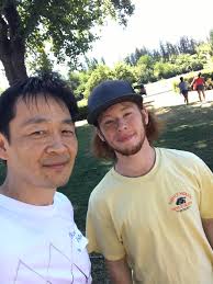 Informal lakewood high school reunion picnic in tacoma