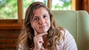 Krigsveteran Lance har stammet hele livet. Nå rører han nettet ved å lese  til datteren