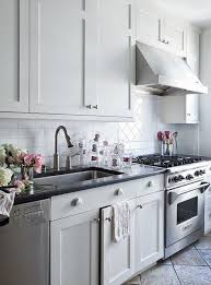 10 Beautiful White Kitchens White Shaker Kitchen Kitchen Cabinet Styles Shaker Style Kitchen Cabinets