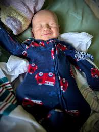 Image result for tbn:2Z_7CQk_kzy5lM::www.phroon.com/studio/pic/baby004.jpg