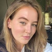 10+ "Lara Clement" profiles