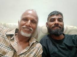 Mehruz Shafana's Instagram, Twitter & Facebook