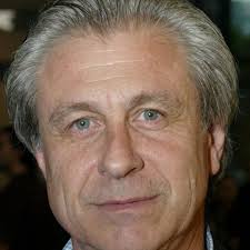 Watch Garage Sale Mysteries: Picture a Murder (2018) Full Movie Online