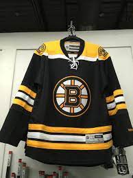 Browse our selection of bruins jerseys in all the sizes, colors. New Reebok Black Boston Bruins Jersey 35 On Sidelineswap