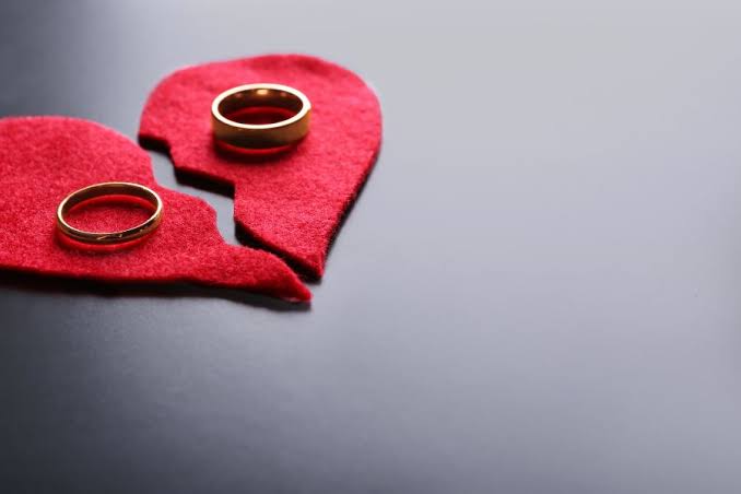 Is it Bad Luck to Wear a Ring From a Broken Marriage? - Mimi's Jewelry