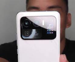 These are the latest xiaomi mobile prices in pakistan at different online stores. Xiaomi Mi 11 Ultra Surfaces In A Hands On Video Powerhouse Camera Next Gen 67w Wireless Charging Whatmobile News