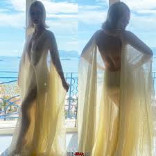 Elle Fannings Nipples Are Out of Control - GhanaHookup.com | Watch Sex  Leak Videos