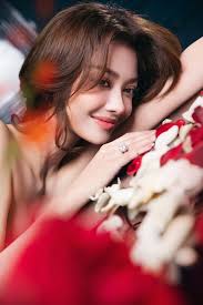 Ngọc Loan và Kiều Loan: Cùng có cuộc sống "phú bà", vướng chung 1 tin đồn  gây sốc