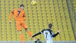 Parma will take place on wednesday night at the allianz stadium, with the bianconeri currently set to incur the wrath of every team in serie a. La Juventus Se Defait De Parme Cristiano Ronaldo Auteur D Un Double Dont Une Detente Exceptionnelle