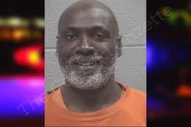 Vernon Ealy's Instagram, Twitter & Facebook