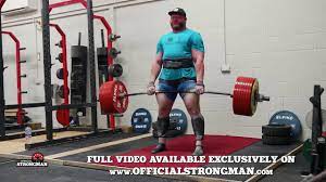Für den kanadischen hockeytrainer siehe luke. Luke Richardson Making 410kg 902lbs X3 Look Like An Empty Bar Youtube