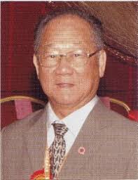 第四屆世界余氏宗親總會職員表Officers