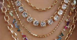 Pin By Cheryl Johnson On Diamond Necklaces Colour Stone Perls Jewellery Amazing Jewelry Jewelry Inspiration Indian Jewelry