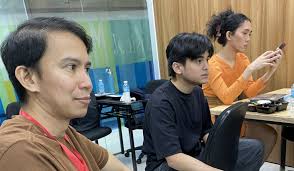 Mainstream' star Marian Rivera to star in an indie for Cinemalaya